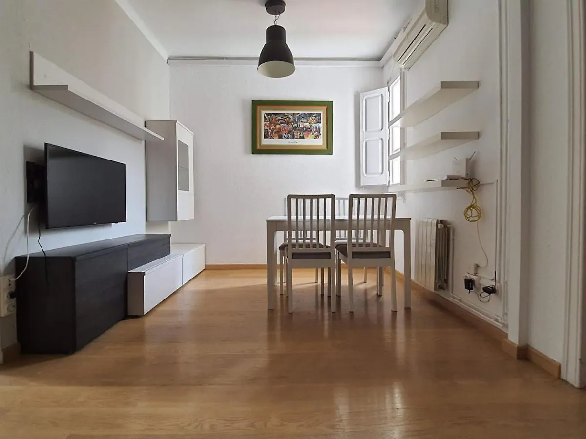 Apartment Sagrada Familia Grassot - Industria By Interhome برشلونة 0*,  إسبانيا